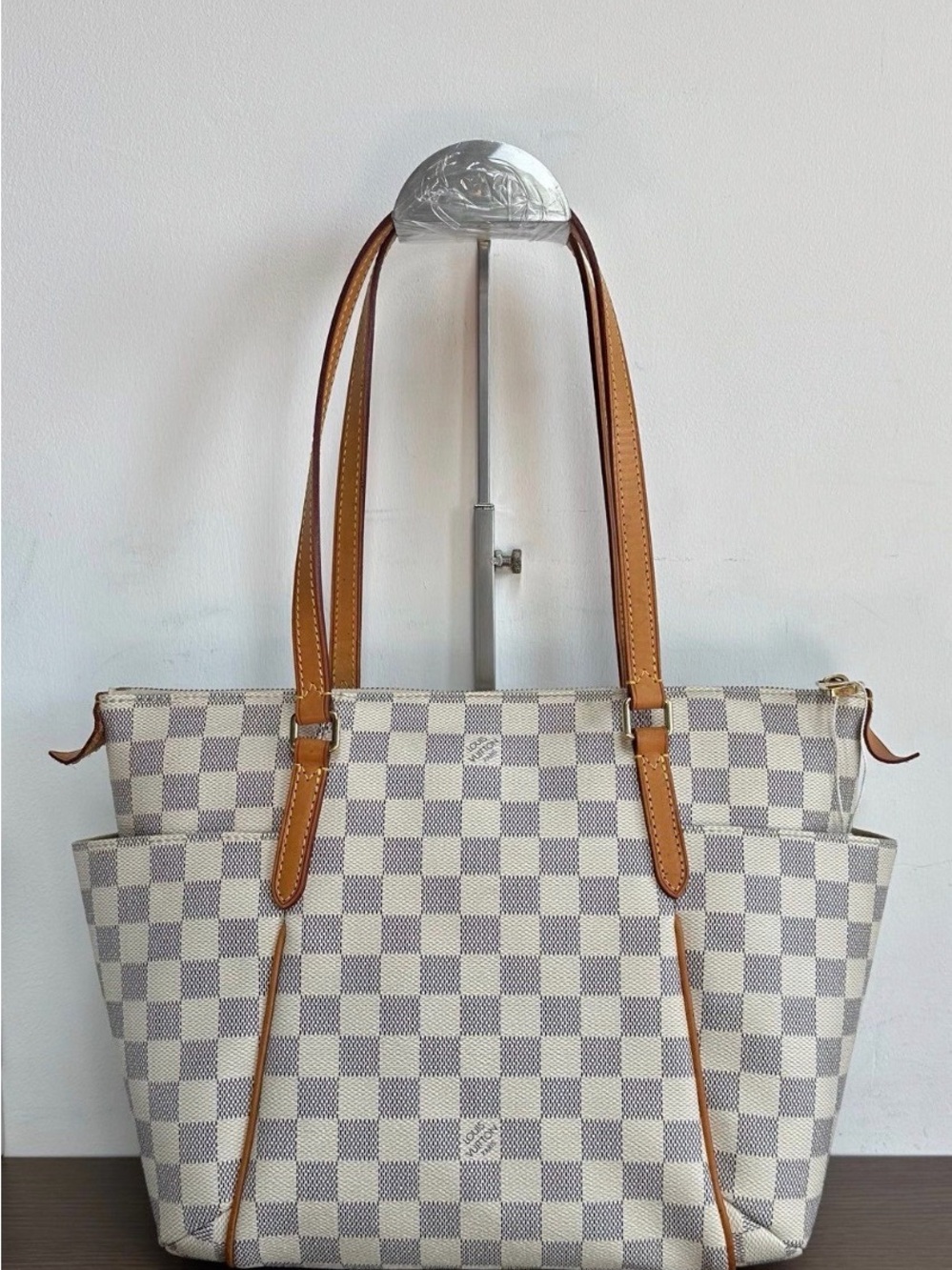 Louis Vuitton Damier Azur Totally PM